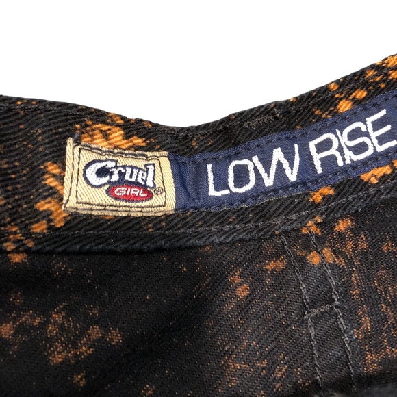 Cruel Girl bleached shredded distressed cutoffs - Picture 7 of 9